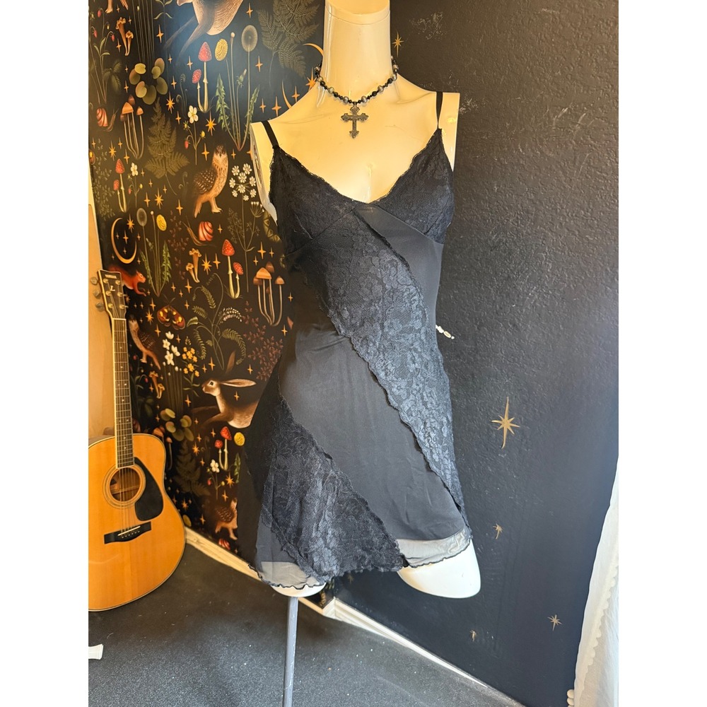 Forever 21 Black Lace Asymmetrical Mini Dress Mesh Trim Size Medium